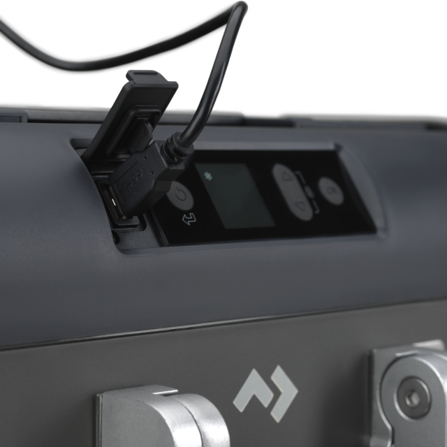 Dometic CFX5 75DZ Electric Cooler [D]