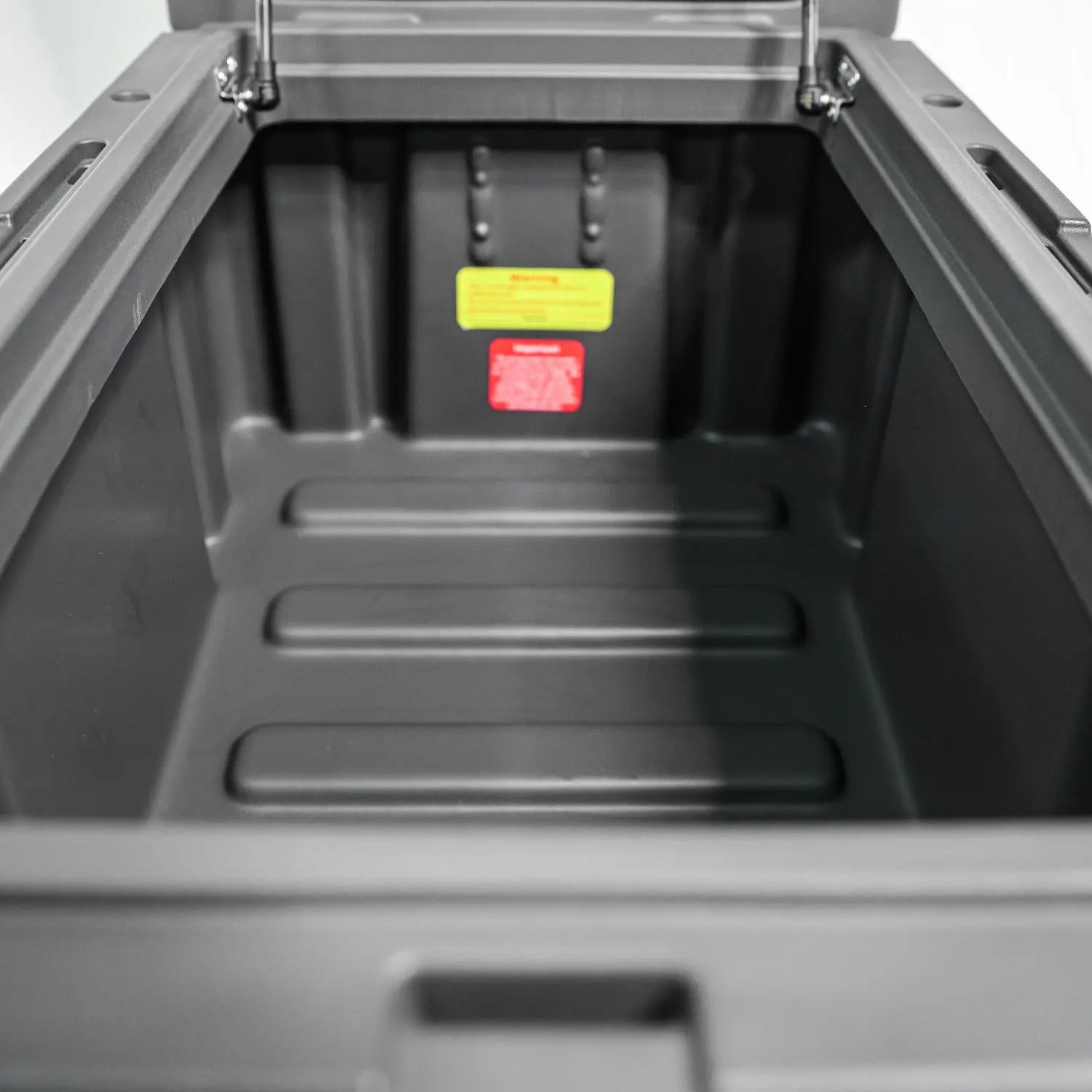 90L Overland Gear Box Gray