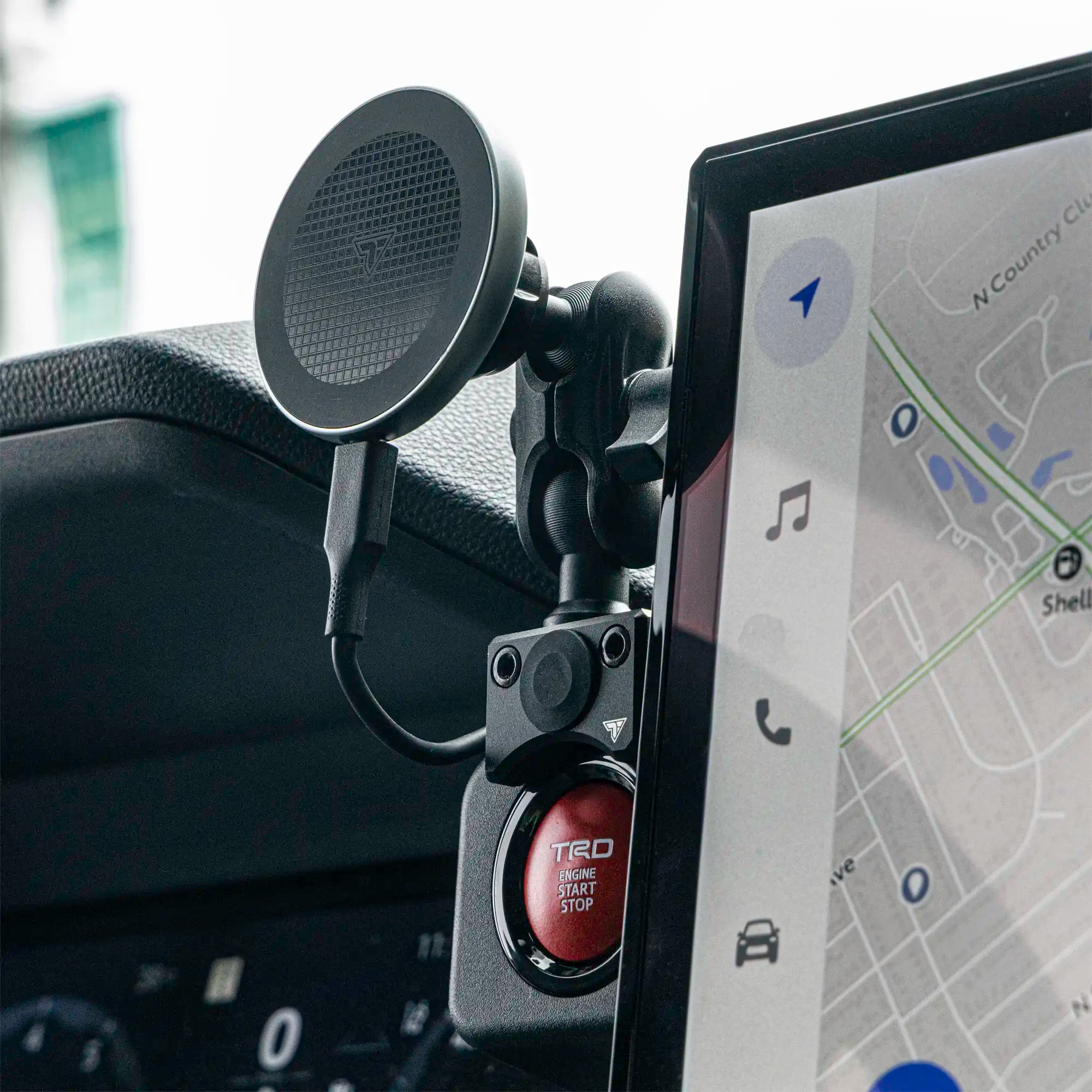 2024+ Toyota Tacoma (8" & 14" Screen) & 2025+ Toyota 4Runner LINK™ Dash Clip with MagSafe Charging Phone Holder