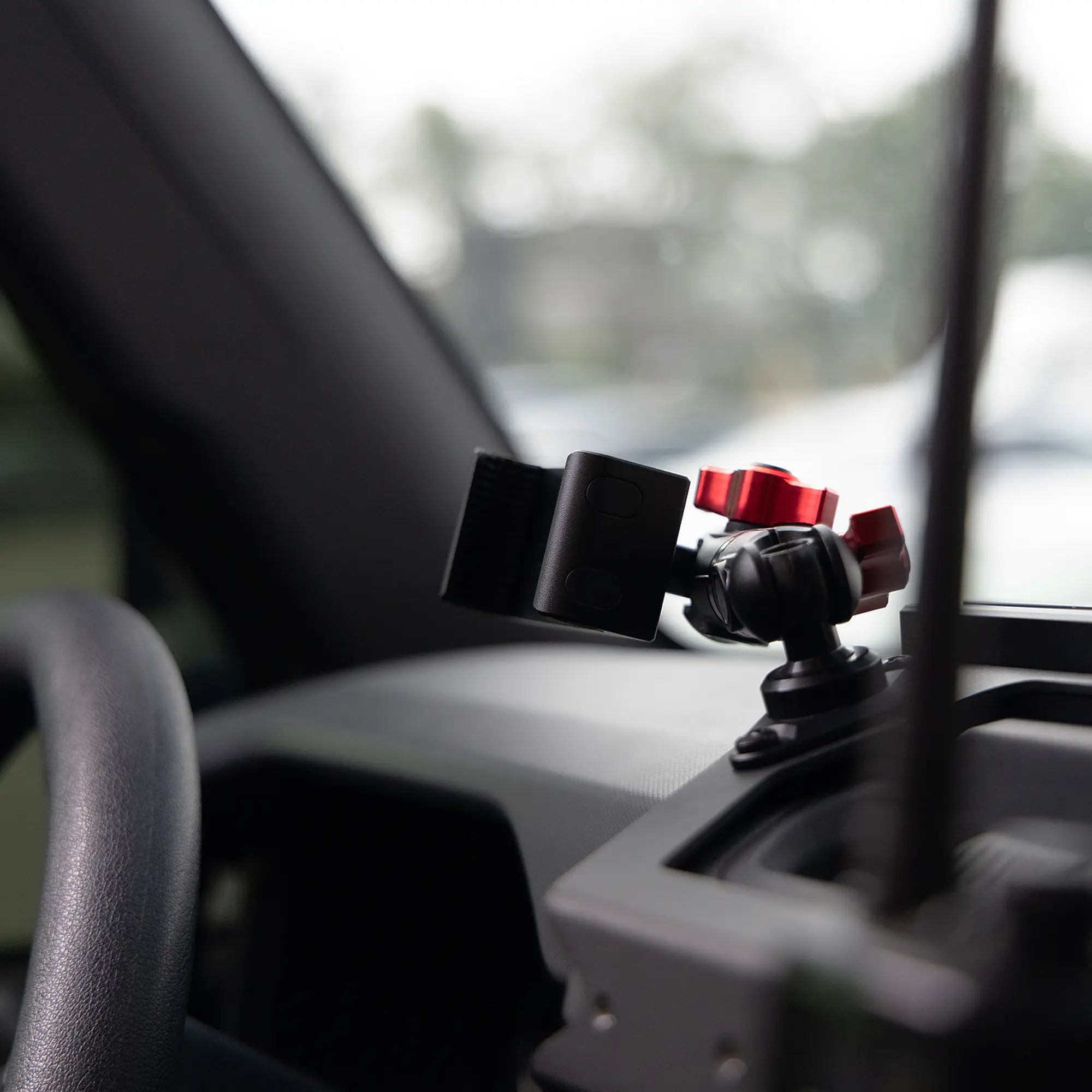 Expedition Essentials Dash Mount With Dual Phone Holders, GoPro and CB Mic Holders | 2021-2025 Ford Bronco & Bronco Raptor (Non-Sport)