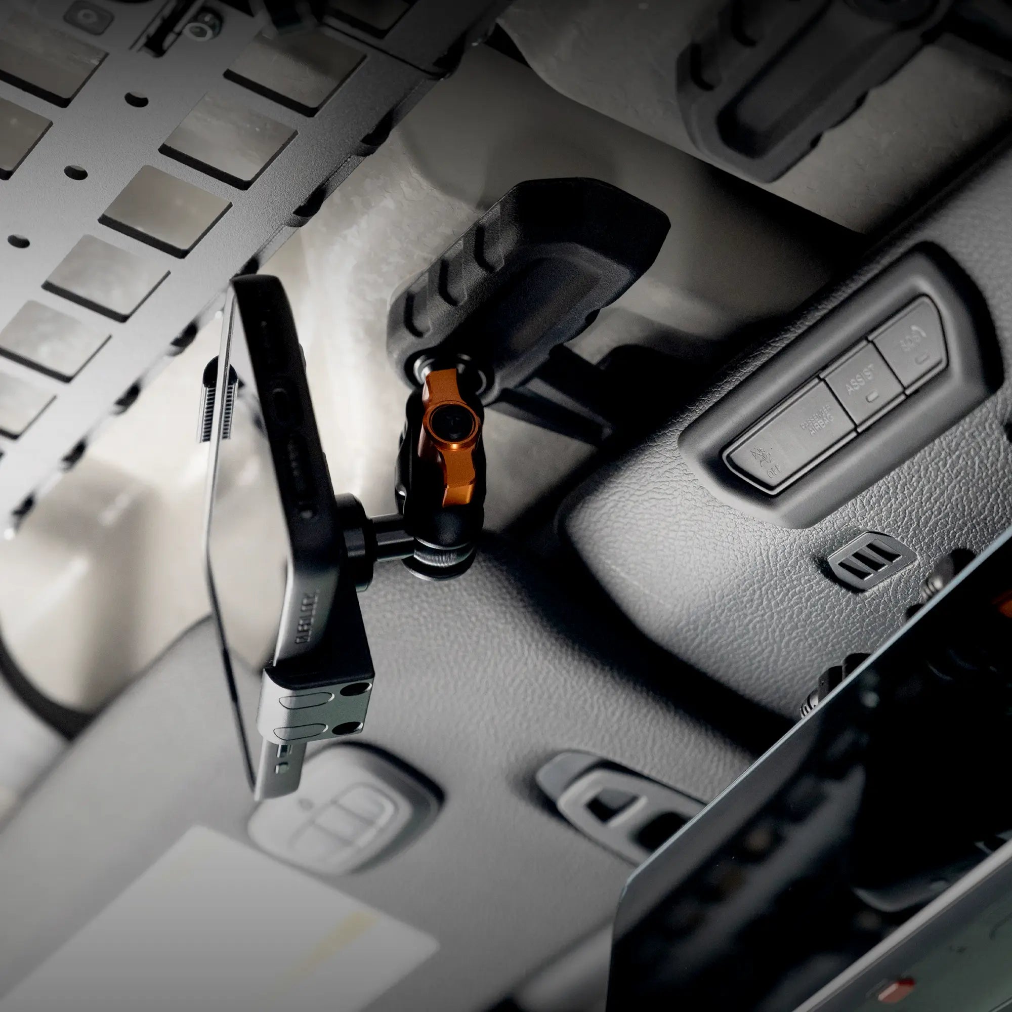 2018+ Jeep Wrangler JL, 2020+ Gladiator, and 2021+ Wrangler 4xe LINK™ Freedom Panel Mount With Qi2.2/MagSafe Charging & Cooling Phone Holder | 2" Arm