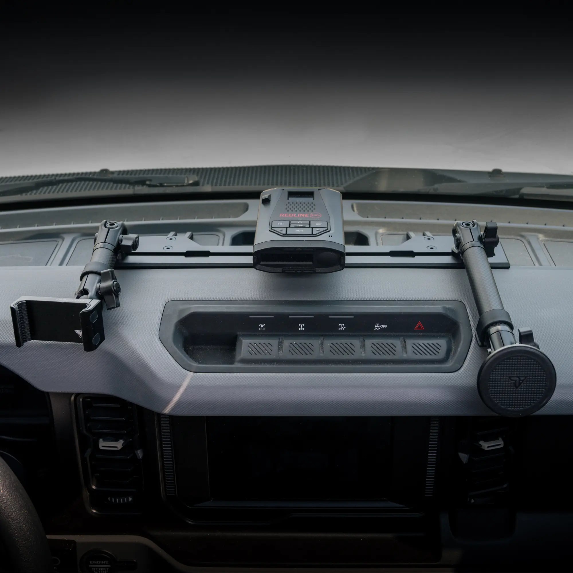 2021+ Ford Bronco & Bronco Raptor (Non-Sport) Tackform Slim Track Dash Bracket With Dual MagSafe Charging Phone Mounts & GoPro Mount