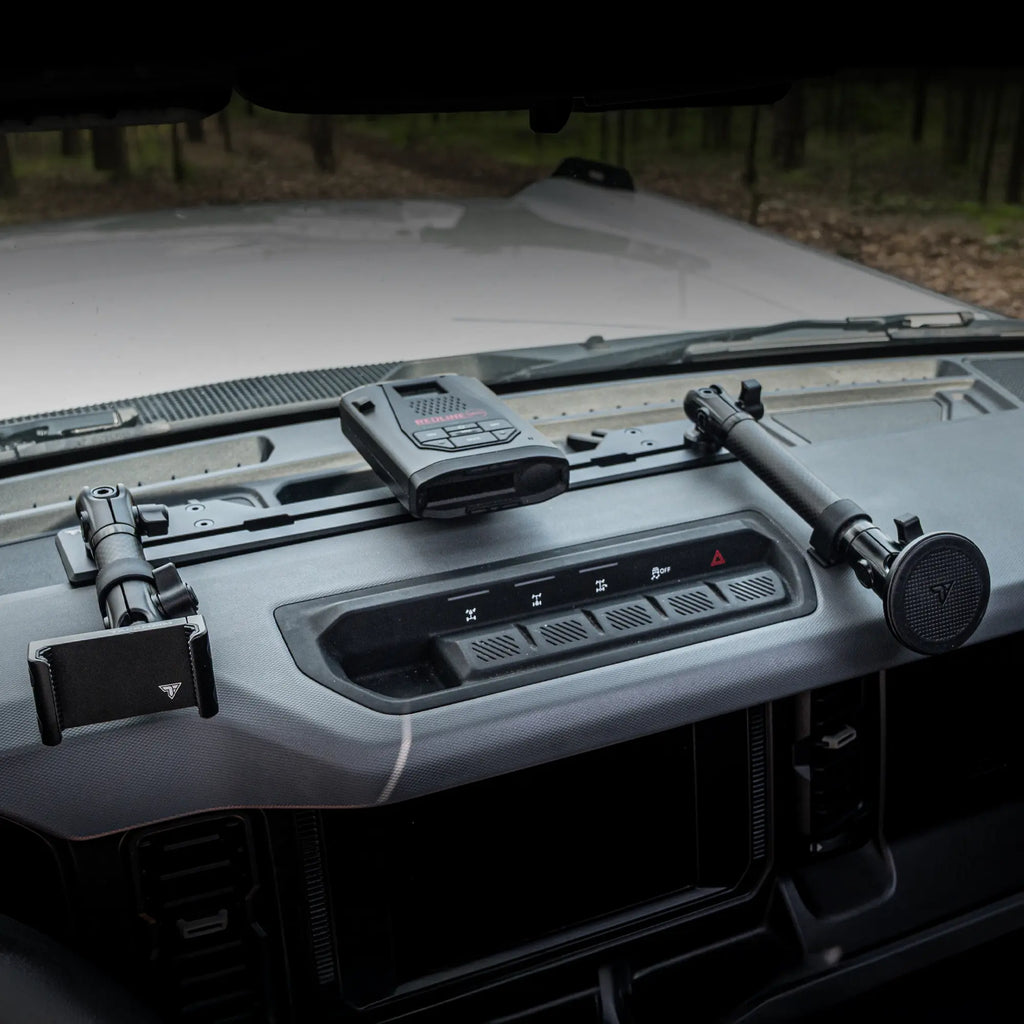 2021+ Ford Bronco & Bronco Raptor (Non-Sport) Tackform Slim Track Dash Bracket With Dual 20LITE Phone Mounts