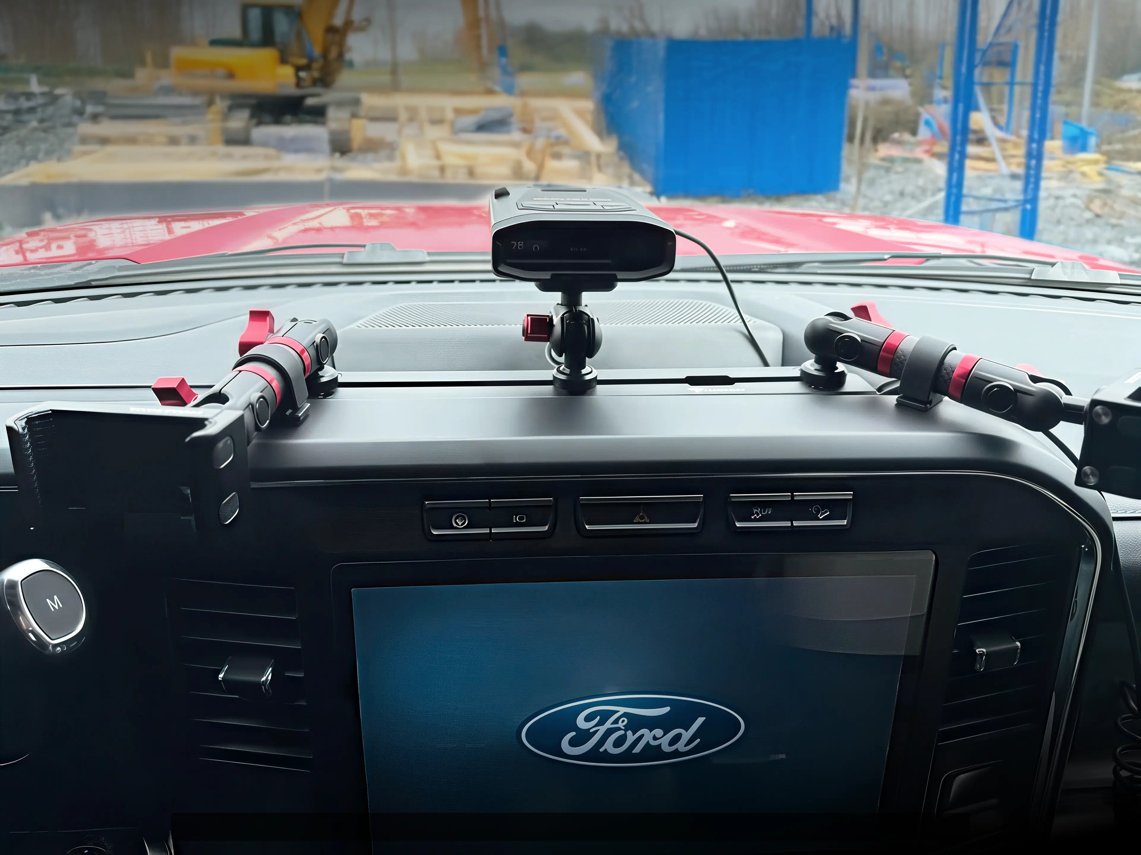 2023-2026 Ford Super Duty (F-250 Through F-600) Tackform Slim Track Dash Bracket With Dual MagSafe Phone Mounts
