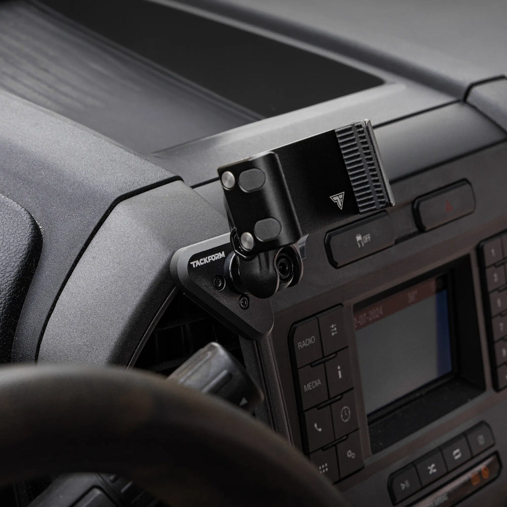 ‘15-‘20 Ford F-150, ‘17-‘22 Super Duty, ‘18-‘21 Expedition LINK™ Vent Mount Bracket With Quad Lock Magnetic Phone Holder | (See Compatibility Info For Year/Trim Details)