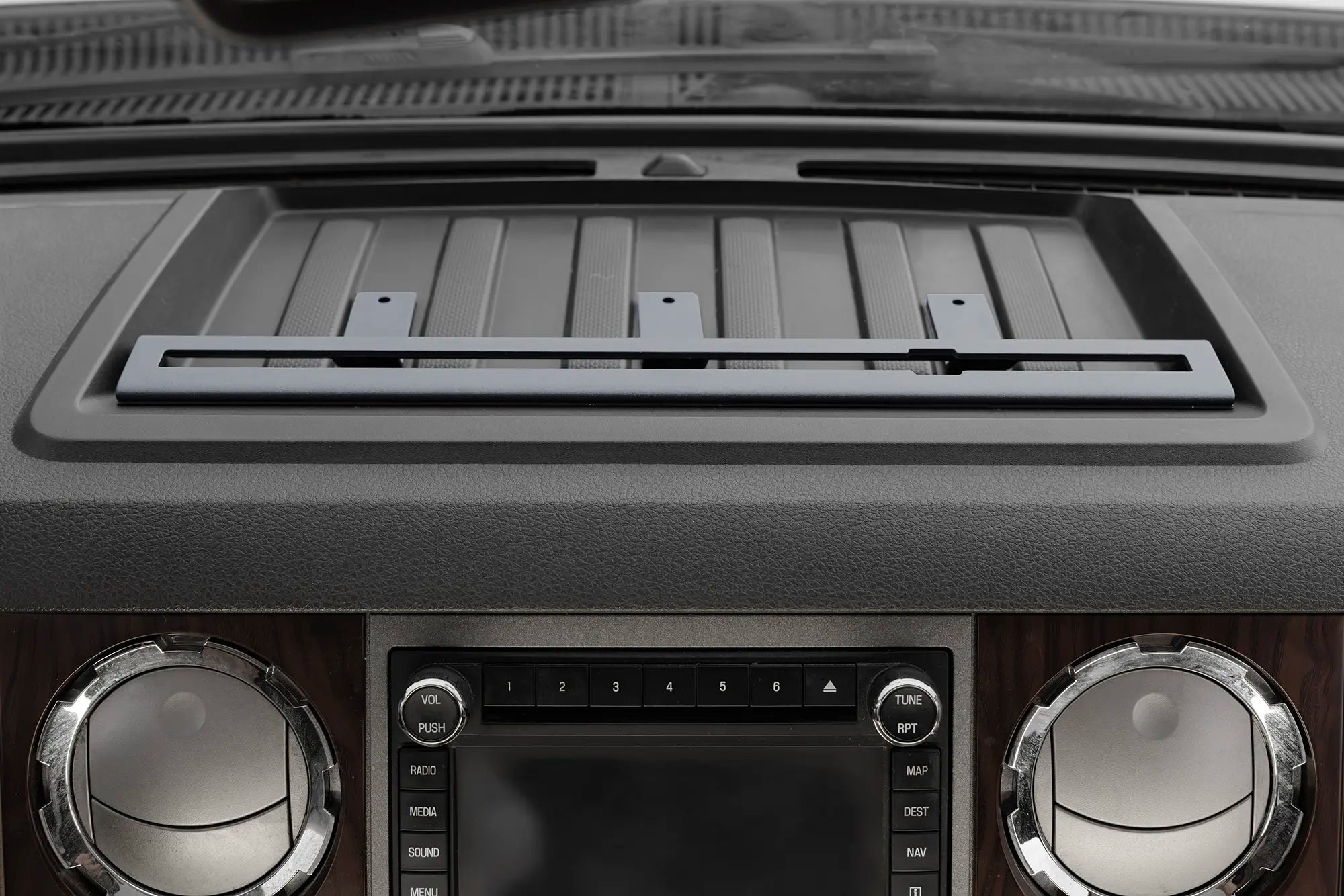 2008-2016 Ford Super Duty & 2011+ F-650/750 Tackform Slim Track Dash Bracket with Tablet Mount