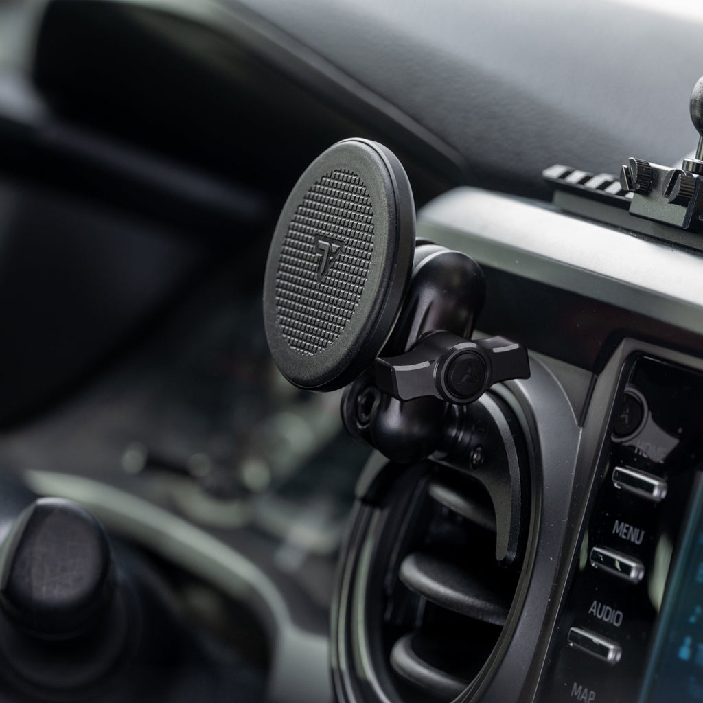 2016-2023 Toyota Tacoma & 2014-2021 Tundra LINK™ Vent Mount Bracket With Qi2.2/MagSafe Charging & Cooling Phone Holder | Choose Your Arm Length