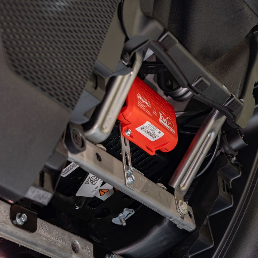 REDARC Tow-Pro Mounting Kit [A]