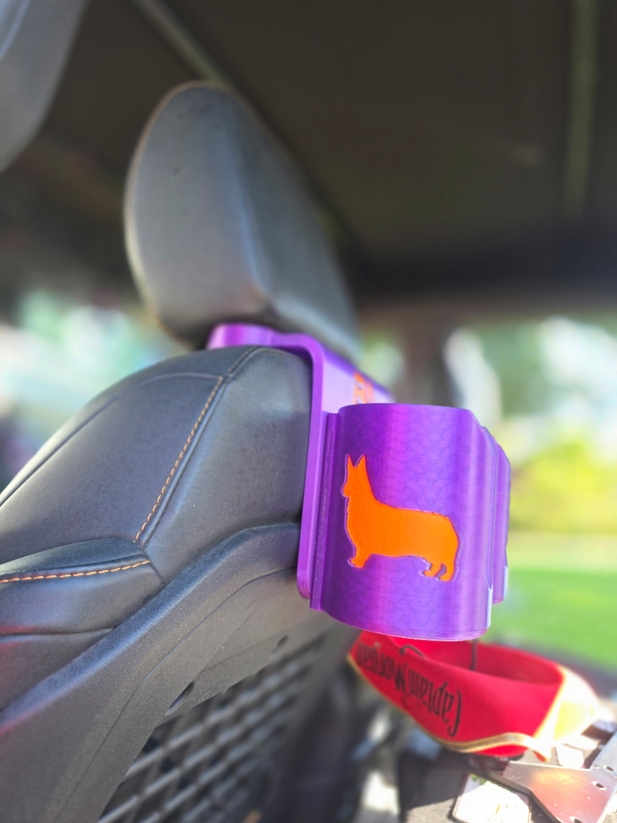 Universal Buckin' Beverage Rack