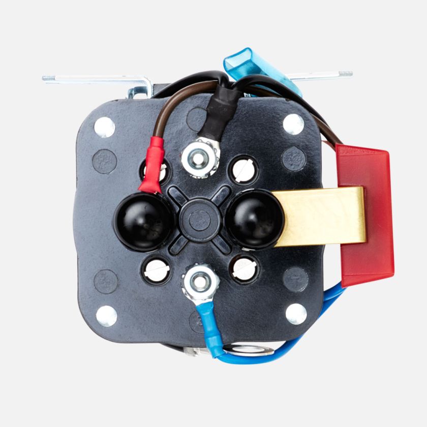 REDARC Dual Sensing Smart Start Battery Isolator 24V 200A [A]